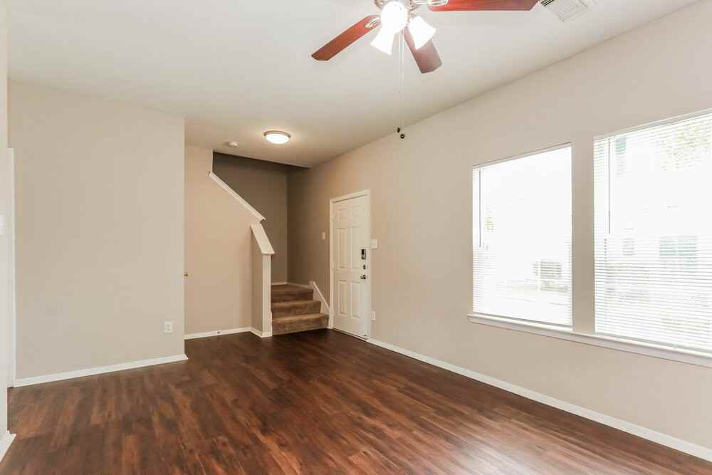 1671 Nichole Woods Dr - Photo 6 of 20