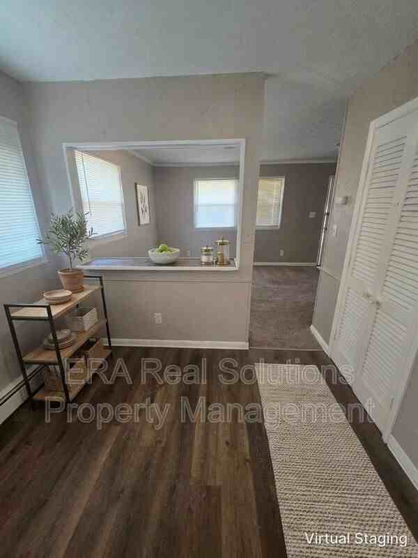 1290 Beechwood Rd - Photo 4 of 28