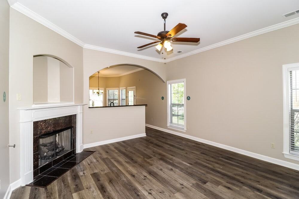 6885 Lagrange Grove Dr - Photo 6 of 19