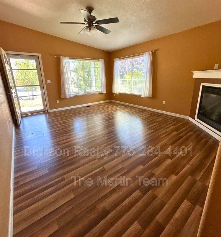 17630 White Tail Ct - Photo 2 of 16