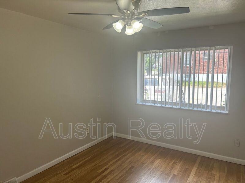 9011 Olive Blvd #1D - Photo 4 of 6