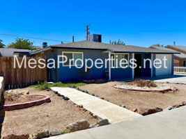 featured image of 820 Caliente Dr