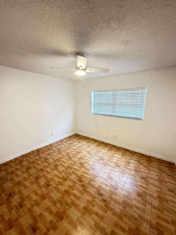 519 E San Sebastian Ct - Photo 6 of 12