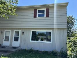 featured image of 3601 Crestview Dr