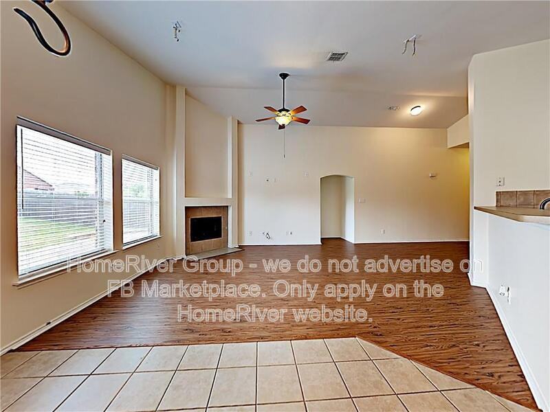 1204 Huntsville Dr - Photo 7 of 13