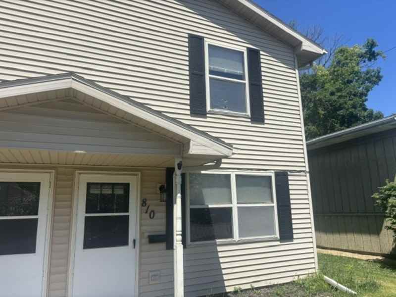 808 Harney Ave - Photo 2 of 12