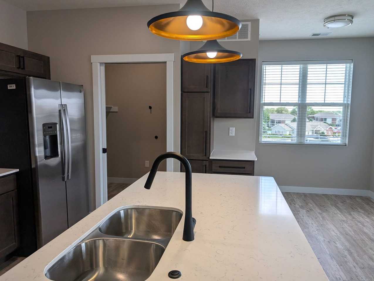 2512 Hudson Way - Photo 3 of 43