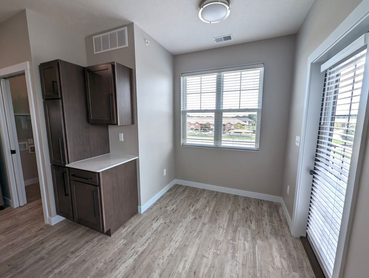 2512 Hudson Way - Photo 7 of 43