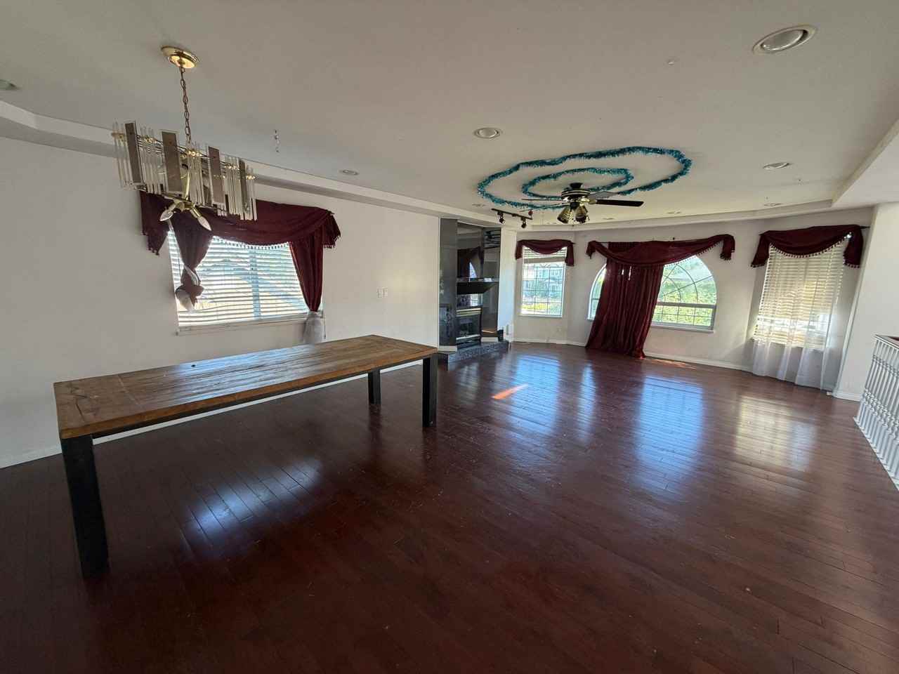 4849 Canada Way - Photo 3 of 11