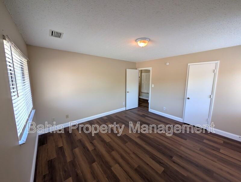 13401 Arbor Pointe Cir #201 - Photo 7 of 19