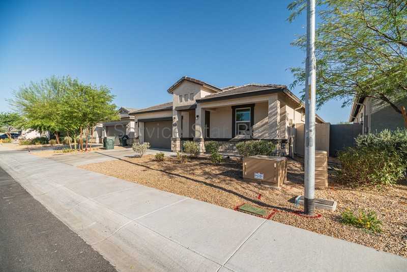 1167 W Del Monte Pl - Photo 3 of 21