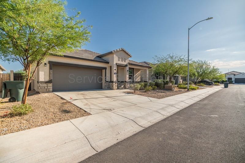 1167 W Del Monte Pl - Photo 2 of 21