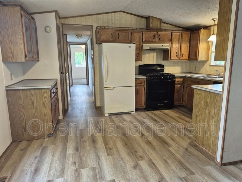 2991 Mounds Rd - Photo 2 of 14