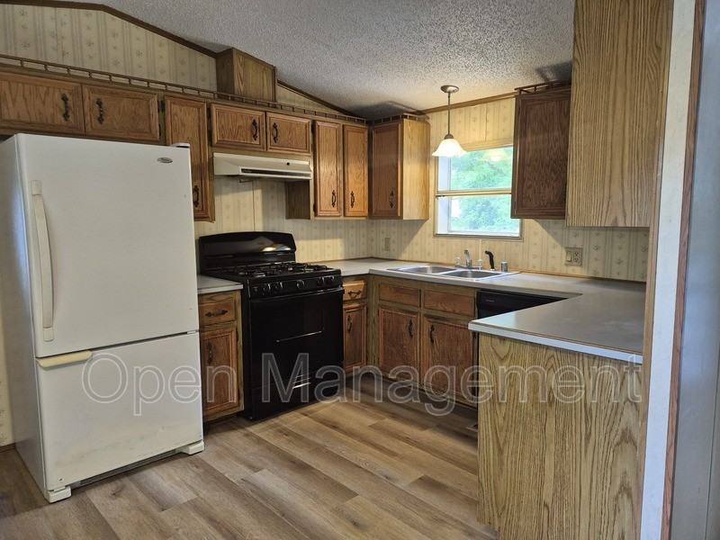 2991 Mounds Rd - Photo 3 of 14
