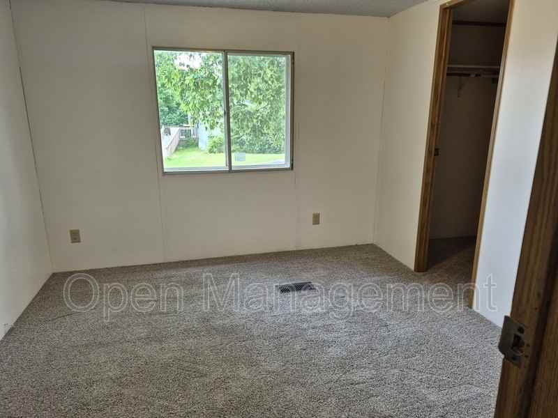 2991 Mounds Rd - Photo 6 of 14