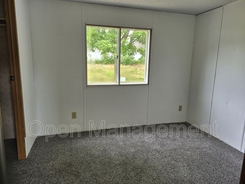 2991 Mounds Rd - Photo 7 of 14