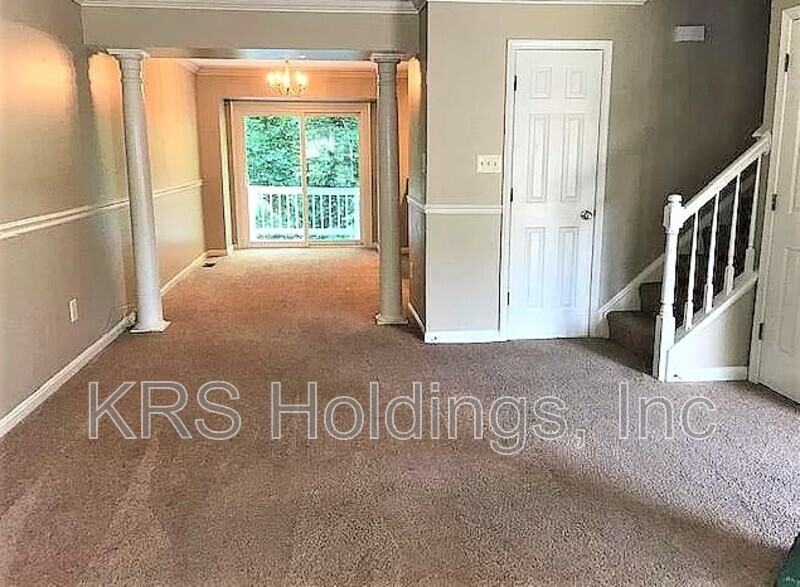 604 Backridge Ct - Photo 4 of 24