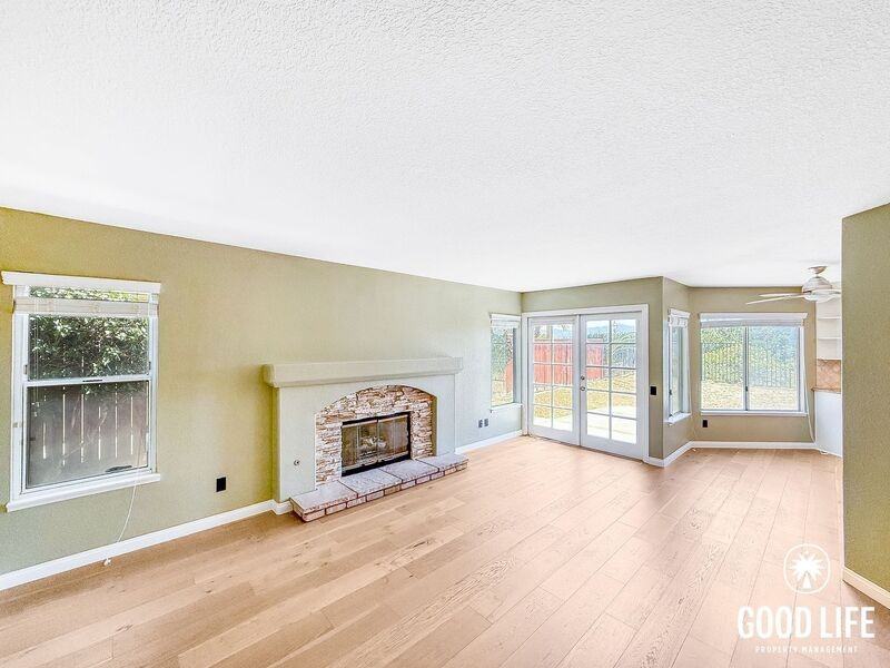 17821 Kachina Ct - Photo 3 of 19