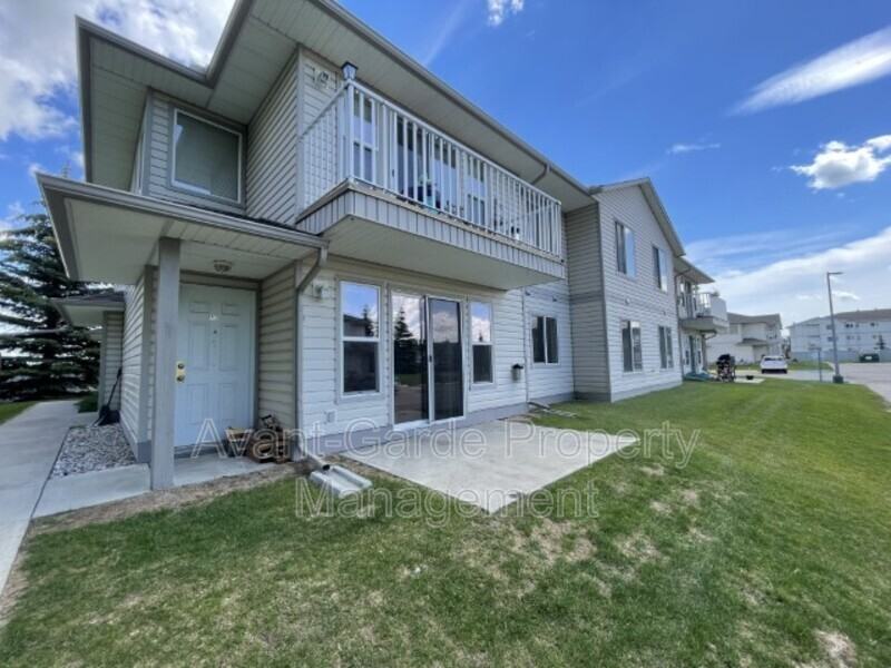 4405 37 St. Stony Plain #9 - Photo 2 of 18