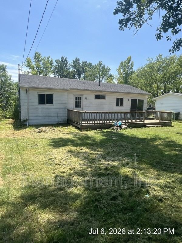 3324 Danbury Crossroad St - Photo 4 of 23