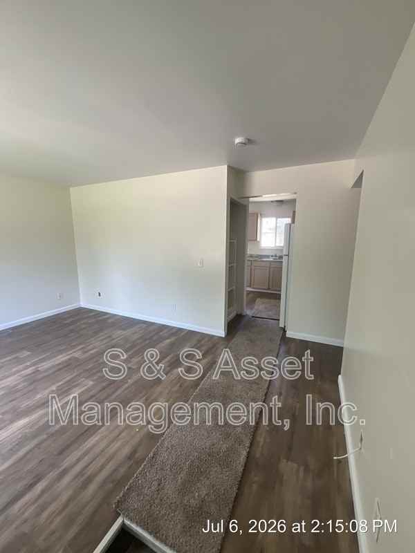 3324 Danbury Crossroad St - Photo 6 of 23