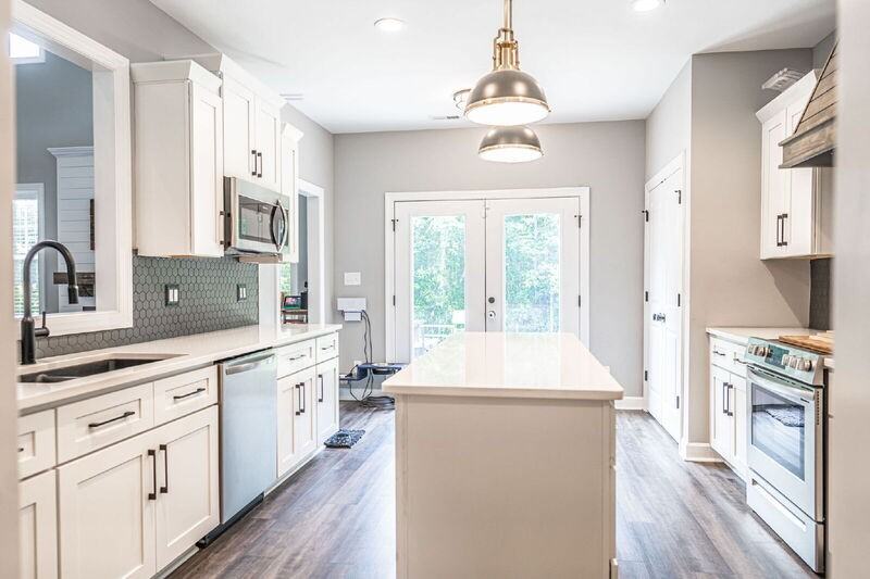 21 Solomon Dr - Photo 5 of 31