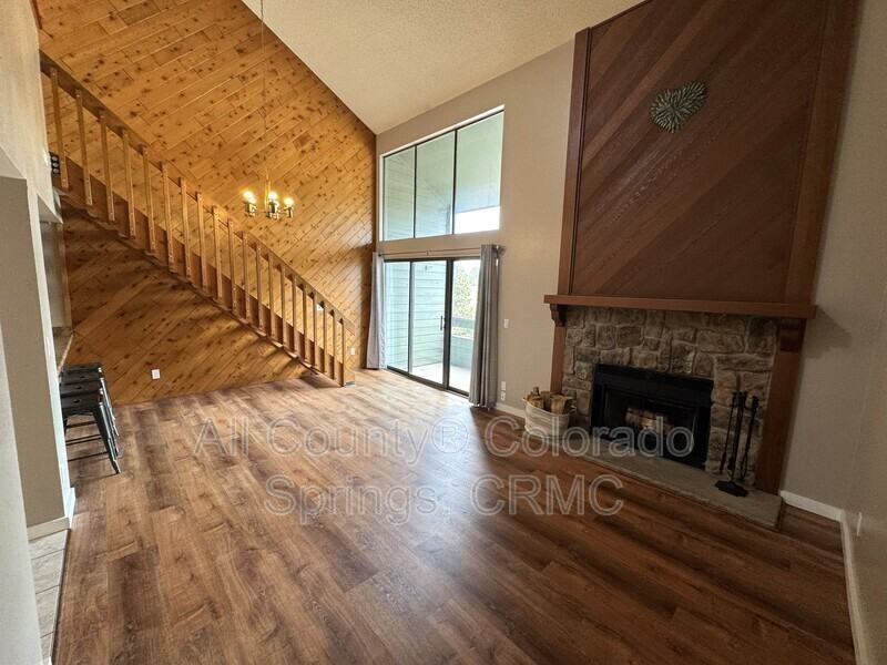 120 W Rockrimmon Blvd #303 - Photo 2 of 24