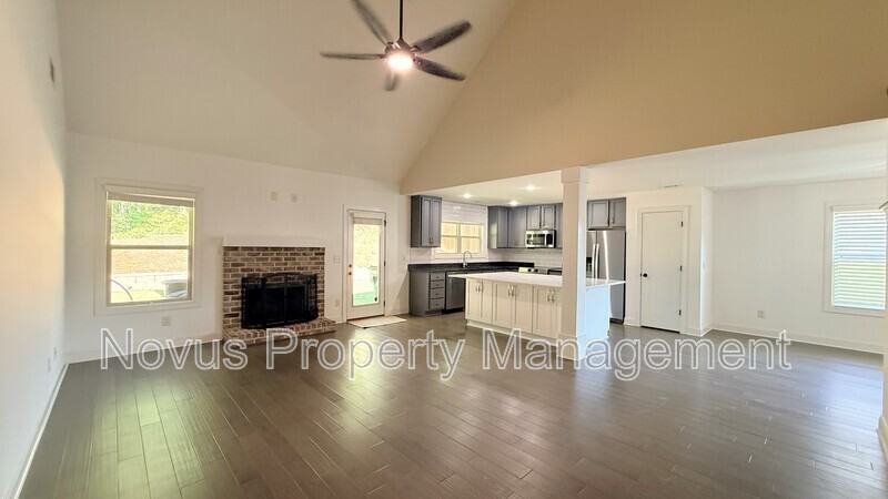 338 Brookstone Dr - Photo 5 of 32