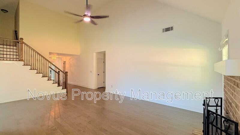 338 Brookstone Dr - Photo 6 of 32