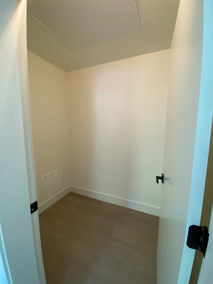 10065 133 Street #312 - Photo 2 of 12
