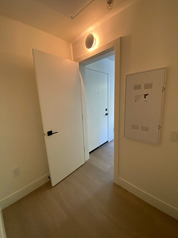 10065 133 Street #312 - Photo 3 of 12