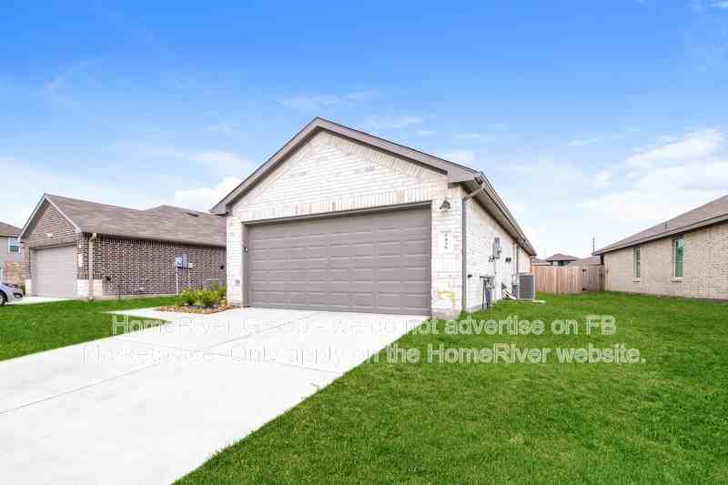 5435 Portwood Acres Dr - Photo 3 of 20