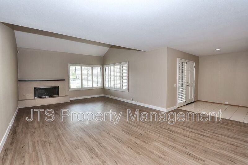 11674 Gold Country Blvd - Photo 7 of 40