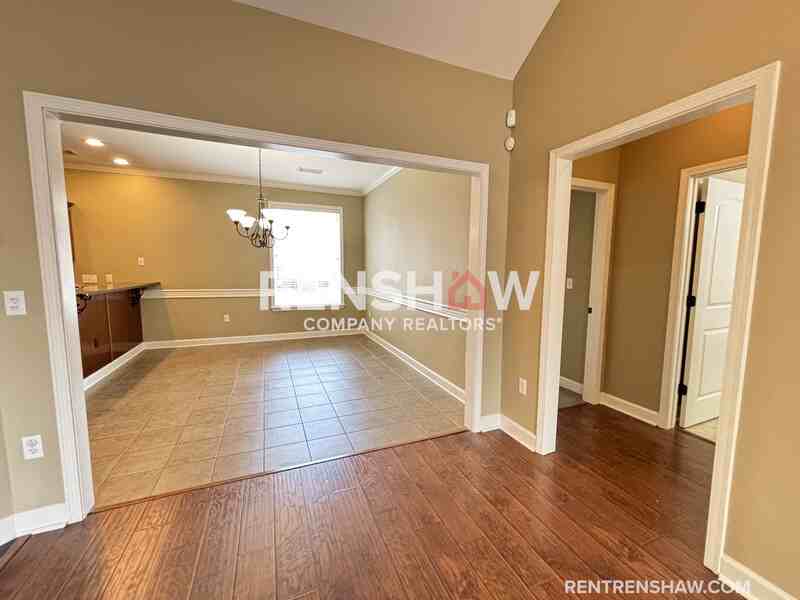 1395 Calumet Farms Dr - Photo 4 of 26