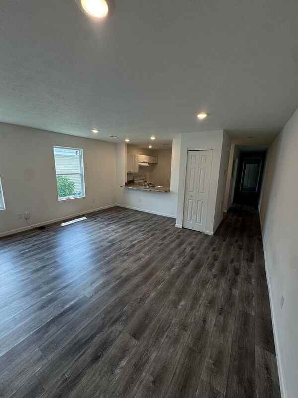 1618 W Scott St #A - Photo 2 of 20