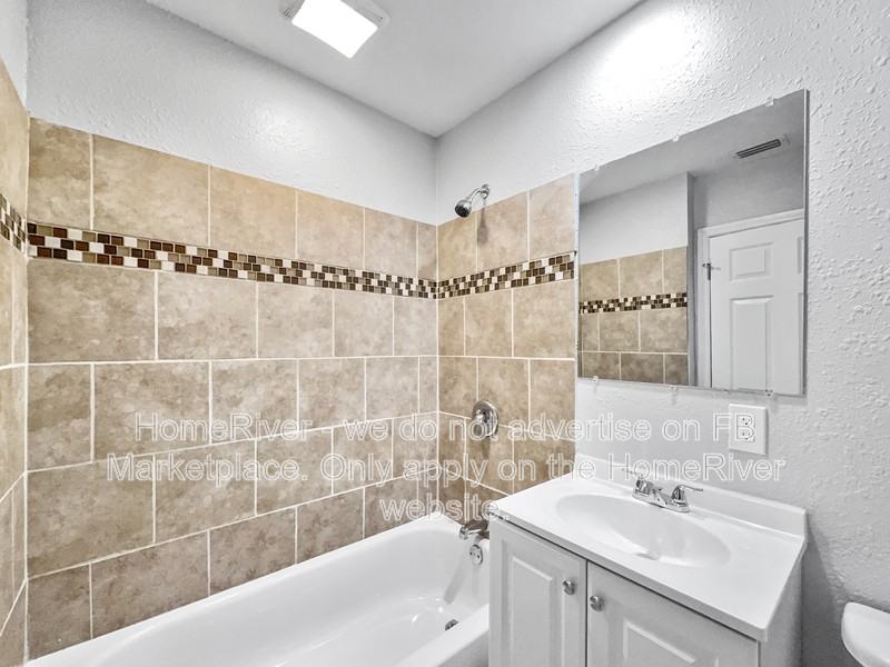 3110 W Hartnett Ave - Photo 3 of 19