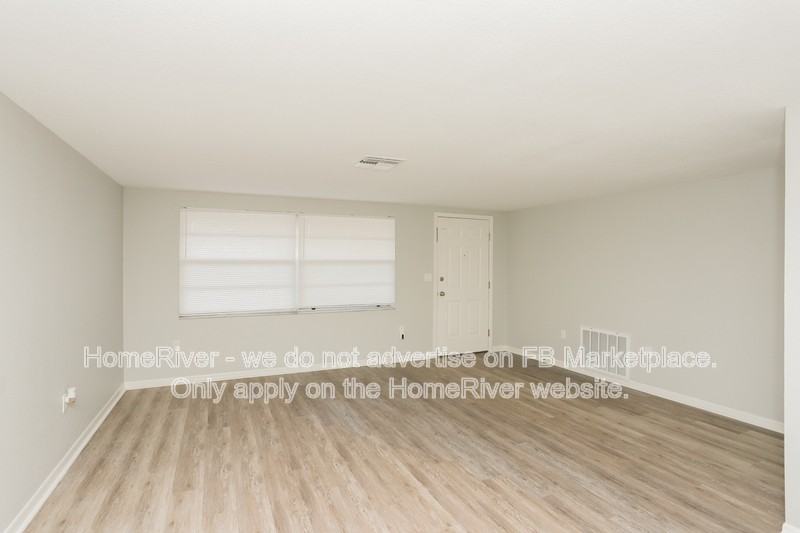 7832 Eugene Dr - Photo 2 of 17