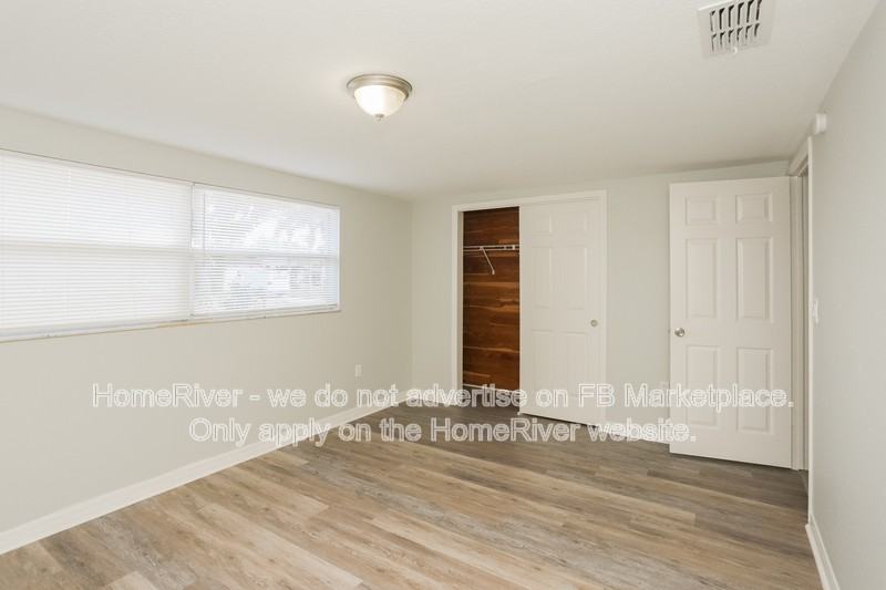 7832 Eugene Dr - Photo 7 of 17
