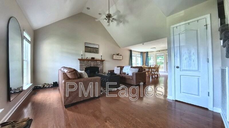 1857 Sage Meadow Ln - Photo 3 of 23