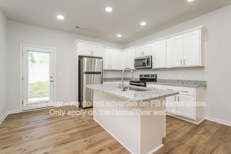 3350 Cardinal St - Photo 6 of 18