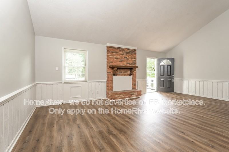3095 Buchanan St - Photo 2 of 20