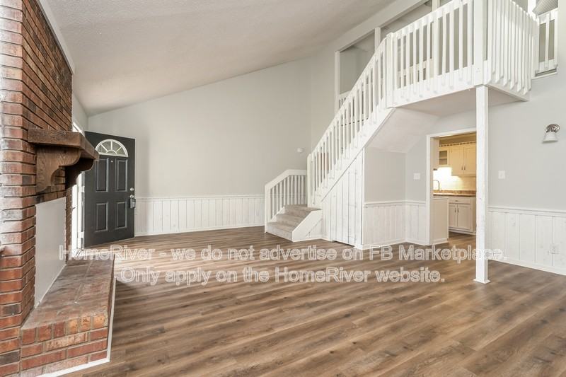 3095 Buchanan St - Photo 3 of 20