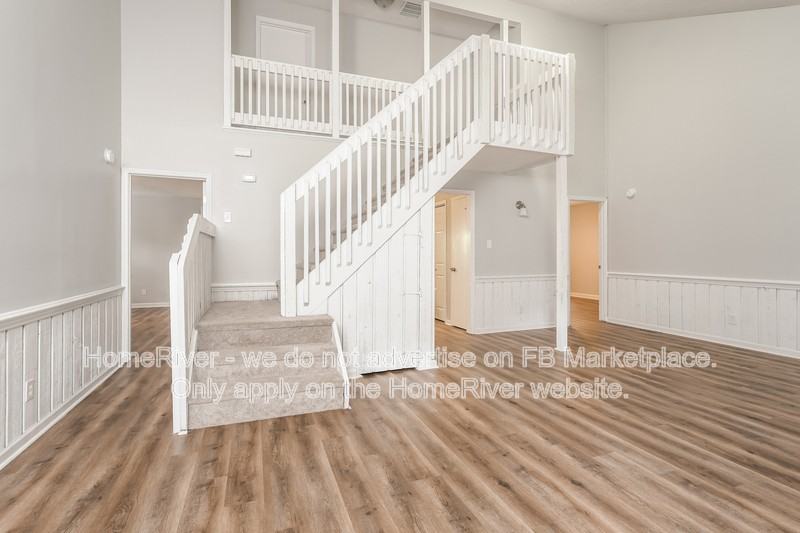 3095 Buchanan St - Photo 4 of 20