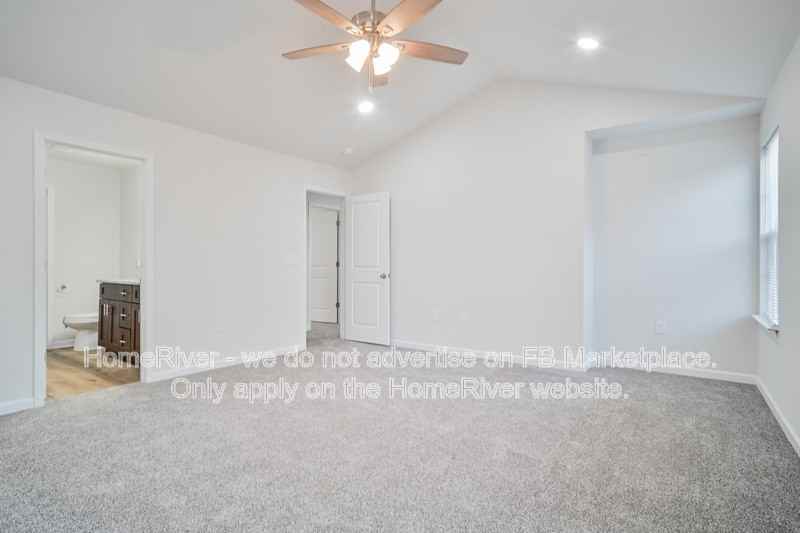 1823 Glenside Dr - Photo 7 of 20