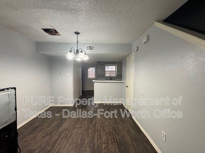 4002 W Pioneer Dr #112 - Photo 4 of 26