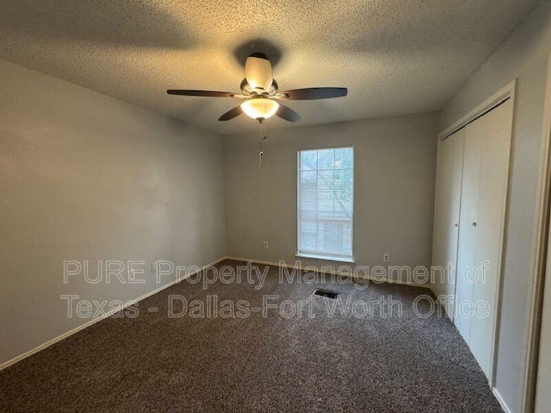 4002 W Pioneer Dr #112 - Photo 7 of 26