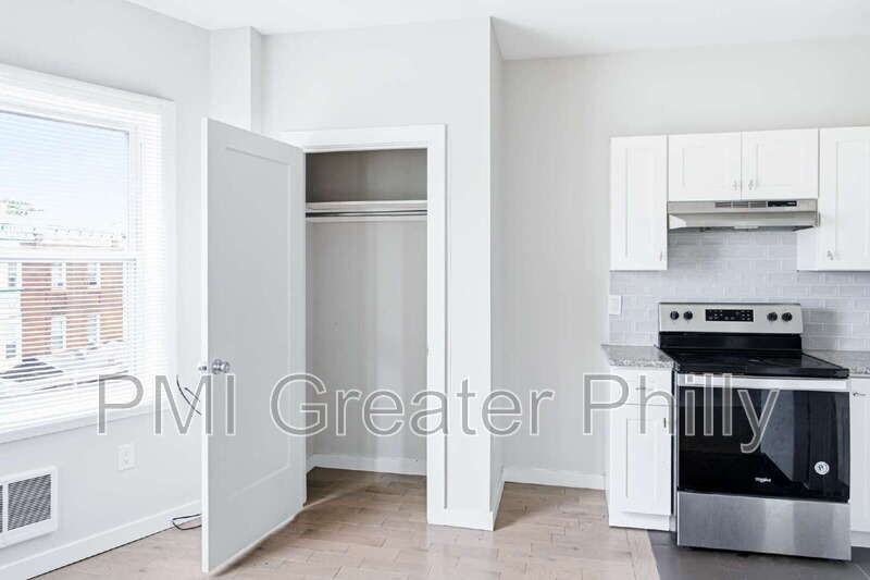 332 N 62nd St #4 - Photo 4 of 9