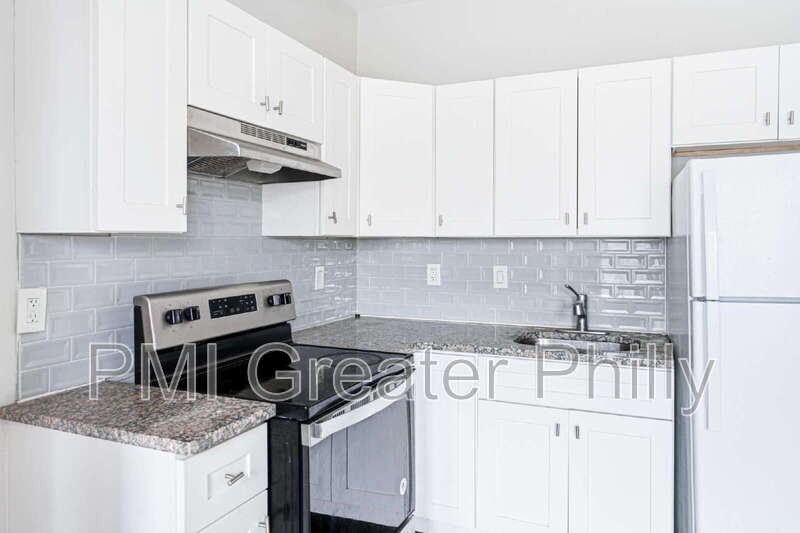 332 N 62nd St #4 - Photo 7 of 9