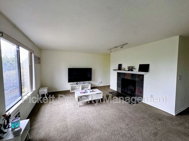 1700 W Sunn Fjord Ln #L104 - Photo 7 of 16