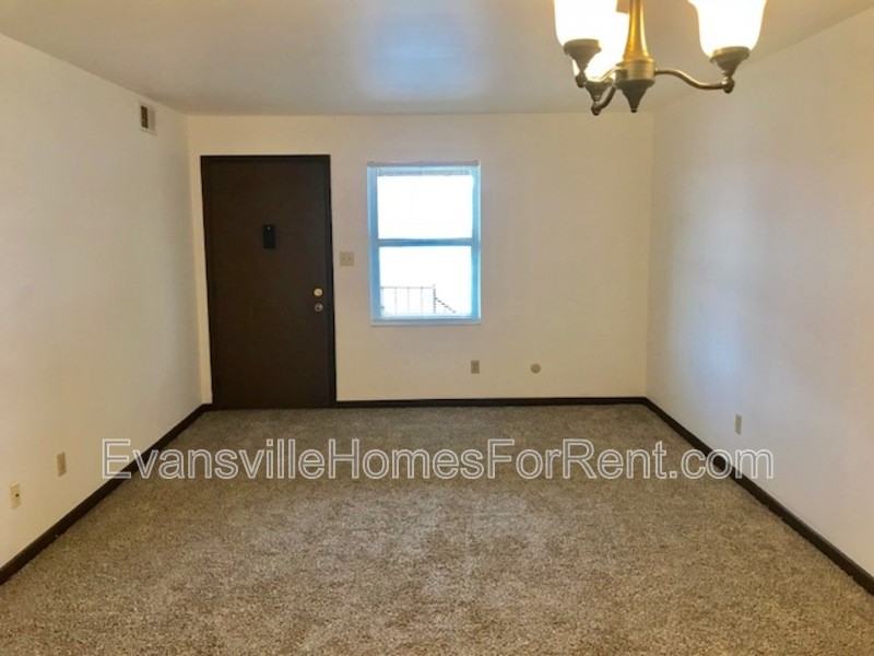 2300 W Iowa St - Photo 3 of 7